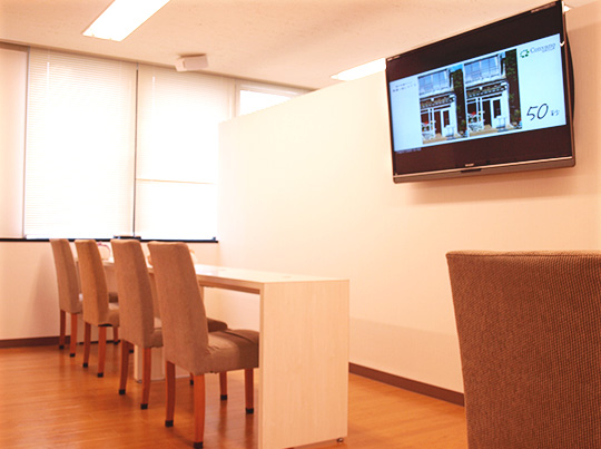 FASTNAIL 錦糸町店のサロンの様子